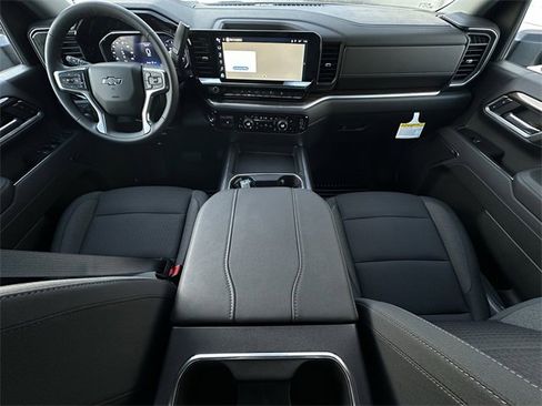 New 2026 Chevrolet Silverado 2500 LT w/ Trail Boss Package image 9