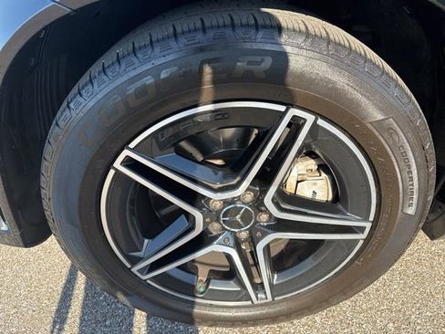 Used 2023 Mercedes-Benz GLE 53 AMG 4MATIC image 13
