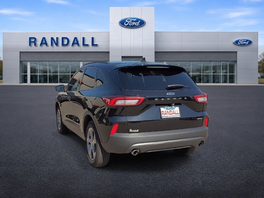 Used 2025 Ford Escape ST-Line AWD/4WD image 4