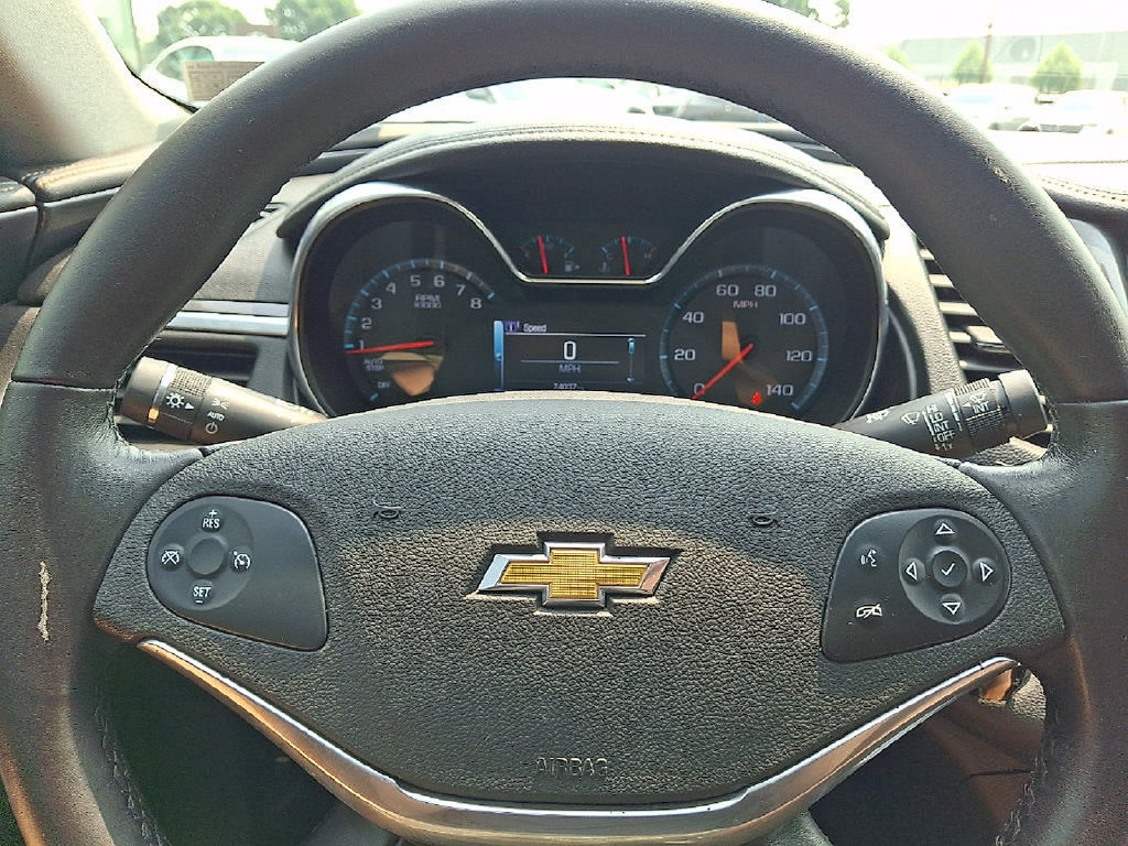 Used 2019 Chevrolet Impala LT FWD image 15