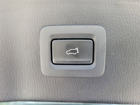 Used 2025 MAZDA CX-5 AWD 2.5 S w/ Preferred Package image 9