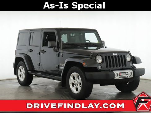 Used 2014 Jeep Wrangler Unlimited Sahara w/ Connectivity Group image 1