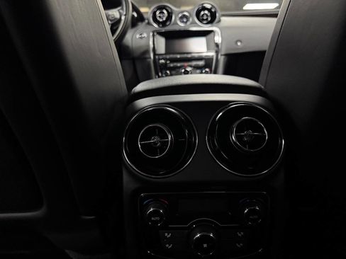 Used 2016 Jaguar XJ R-Sport image 40