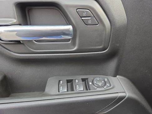 New 2026 Chevrolet Silverado 1500 Custom w/ LPO, Dark Essentials Package image 10