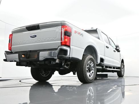 New 2025 Ford F250 XLT w/ 360-Degree Camera Package image 32