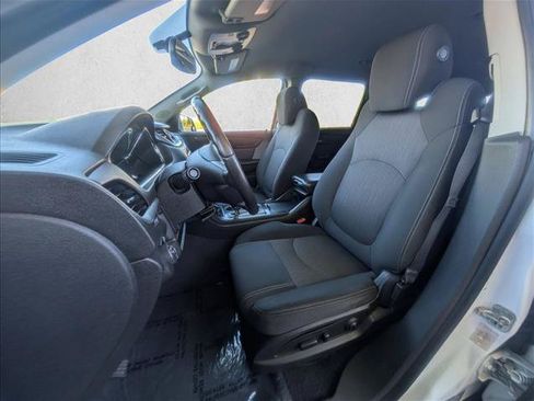Used 2017 Chevrolet Traverse LT AWD/4WD image 15