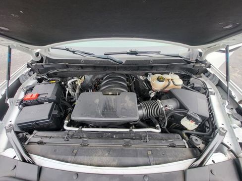 Used 2024 Chevrolet Tahoe LT image 10