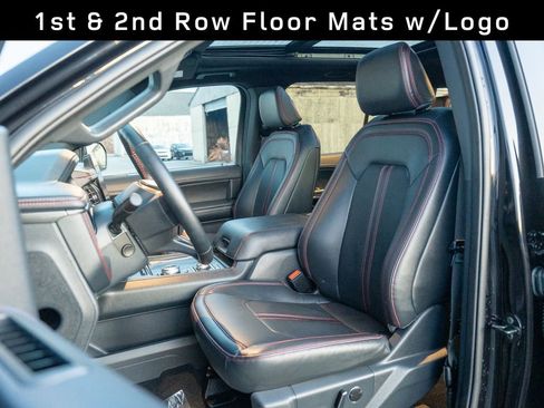Used 2024 Ford Expedition Limited image 19