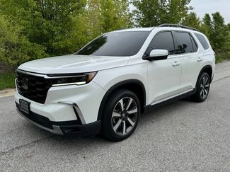 Used 2024 Honda Pilot Touring video 1
