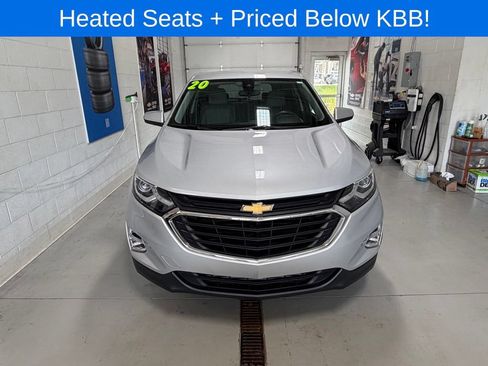 Used 2020 Chevrolet Equinox LT w/ Driver Convenience Package FWD image 3
