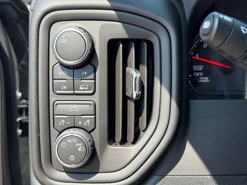 New 2026 Chevrolet Silverado 1500 Custom w/ Turbomax Blackout Package AWD/4WD image 20