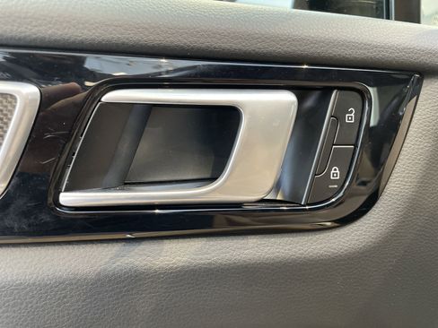 Used 2022 Porsche Cayenne E-Hybrid image 14