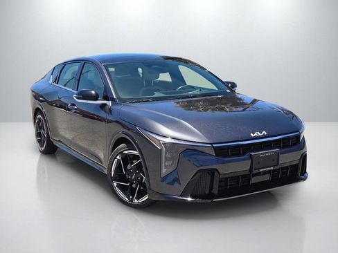 New 2026 Kia K4 GT-Line Turbo w/ GT-Line Sunroof Package FWD image 1