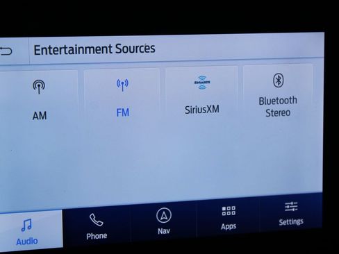 Used 2021 Ford Explorer XLT w/ Equipment Group 202A AWD/4WD image 29