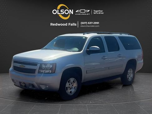 Used 2014 Chevrolet Suburban LT AWD/4WD image 1