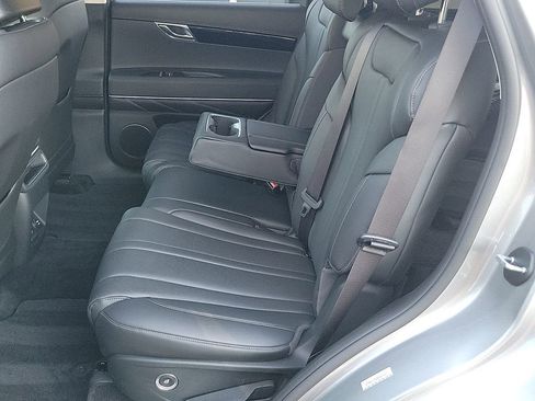 Used 2025 Genesis GV80 2.5T Standard image 21