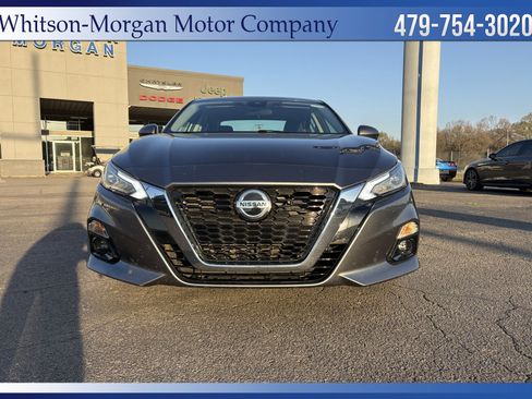 Used 2021 Nissan Altima 2.5 SL image 2