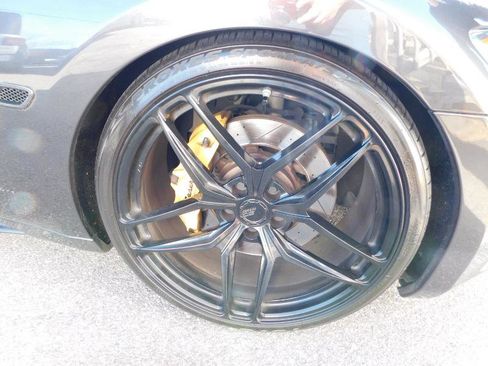 Used 2016 Maserati GranTurismo Sport image 18