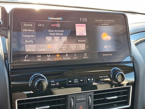 Used 2024 Nissan Armada Platinum w/ Captain's Chairs Package image 19