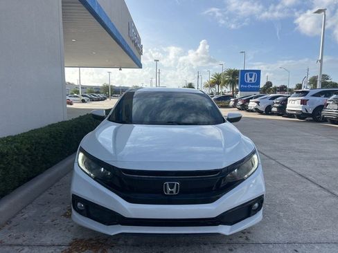Used 2019 Honda Civic Sport image 2