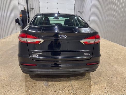 Used 2019 Ford Fusion SEL image 4