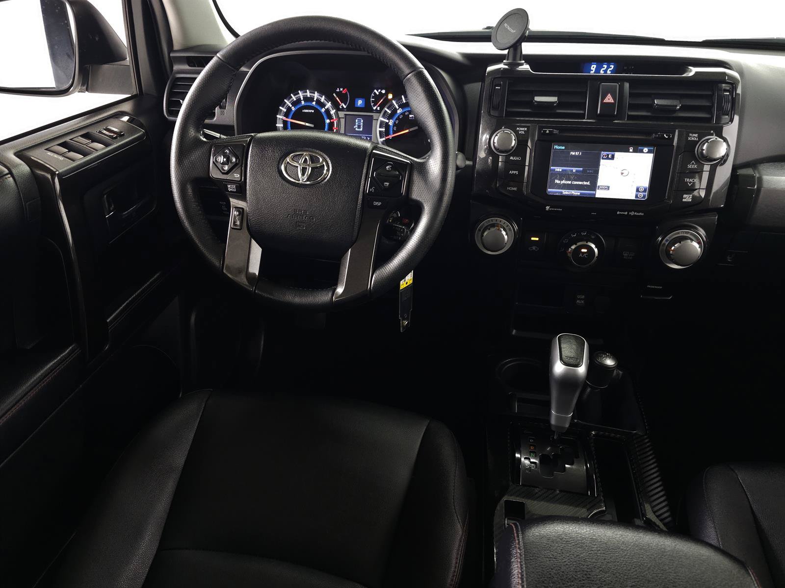 Used 2018 Toyota 4Runner TRD Off-Road Premium AWD/4WD image 18