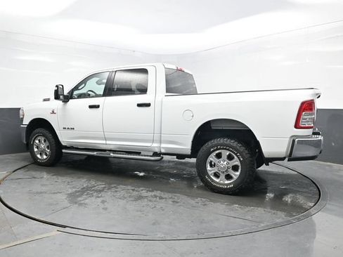 Used 2024 RAM 2500 Big Horn AWD/4WD image 4