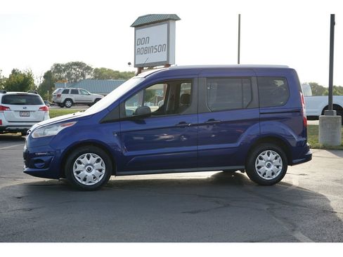 Used 2017 Ford Transit Connect XLT image 6