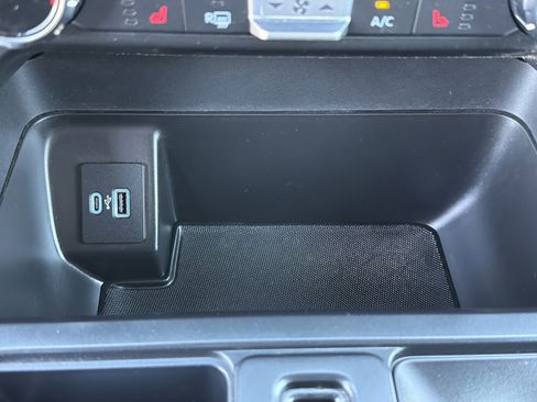 Certified 2022 Ford F150 XLT w/ Equipment Group 302A High image 10