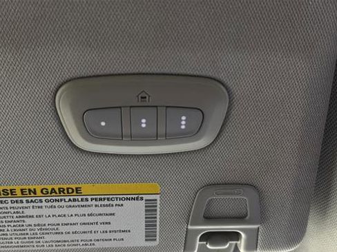 Used 2022 Jeep Grand Cherokee Limited image 9