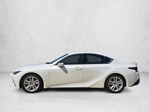Used 2023 Lexus IS 300 w/ Comfort Package RWD image 8
