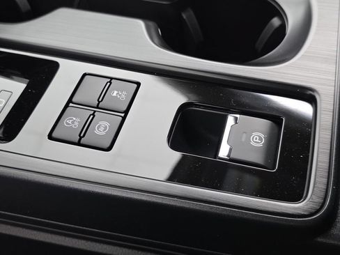 New 2026 Subaru Outback Limited AWD/4WD image 28