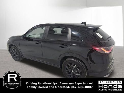 Used 2025 Honda HR-V Sport image 8