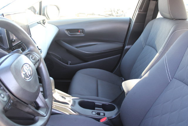 Used 2024 Toyota Corolla LE w/ LE Convenience Package FWD image 30