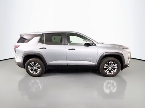 Used 2026 Chevrolet Equinox LT FWD image 11