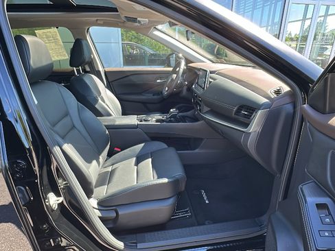 Certified 2023 Nissan Rogue SV AWD/4WD image 23