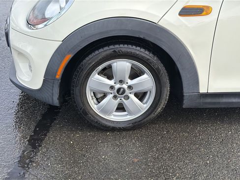 Used 2014 MINI Cooper 2-Door Hardtop image 12