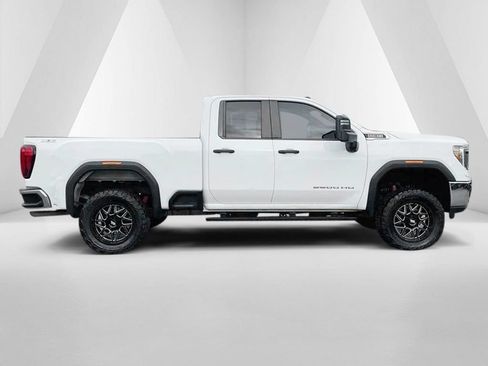 Used 2022 GMC Sierra 2500 Pro w/ Convenience Package AWD/4WD image 8
