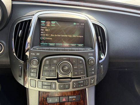 Used 2012 Buick LaCrosse Touring FWD image 14