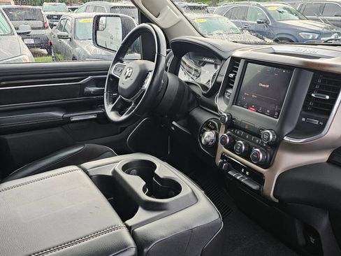 Used 2022 RAM 1500 Laramie image 10