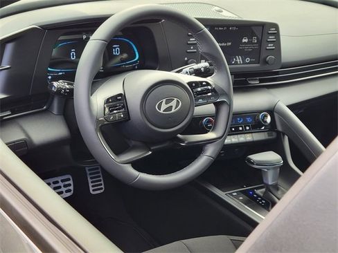 New 2026 Hyundai Elantra Sport image 3