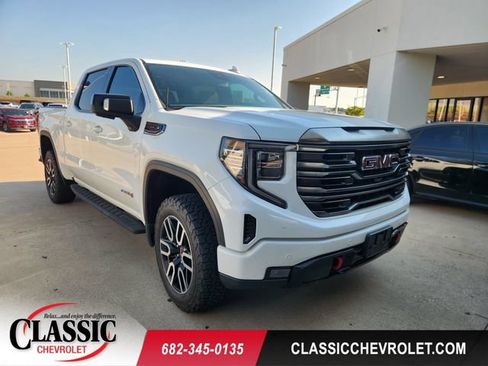 Used 2022 GMC Sierra 1500 AT4 w/ AT4 Premium Package AWD/4WD image 1