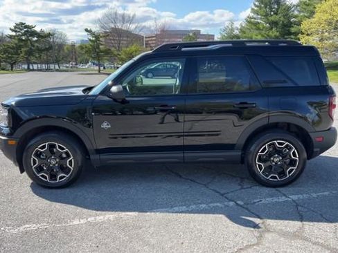 Used 2025 Ford Bronco Sport Outer Banks w/ Outer Banks Tech Package+ AWD/4WD image 42