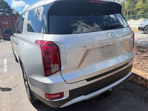 Used 2022 Hyundai Palisade SEL w/ 8P Bench Seat Package FWD image 8