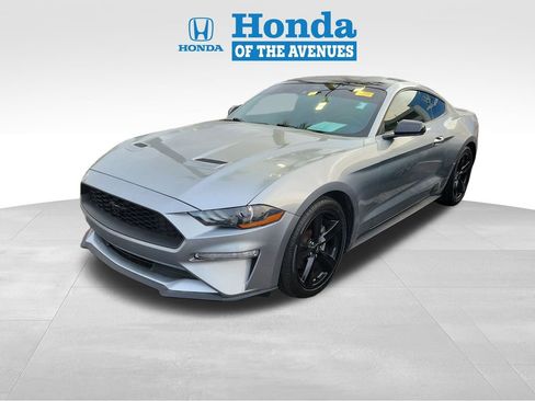 Used 2022 Ford Mustang Coupe w/ Equipment Group 101A image 3
