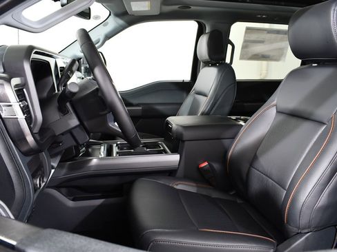 New 2026 Ford F350 Lariat w/ Black Appearance Package image 6