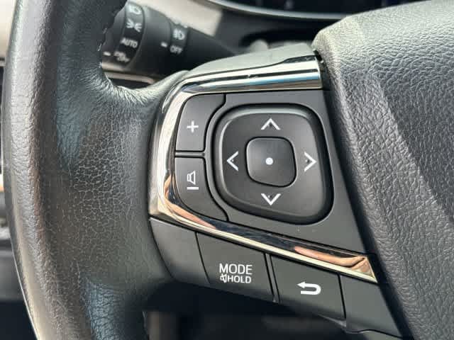 Used 2013 Toyota Avalon XLE Touring FWD image 22