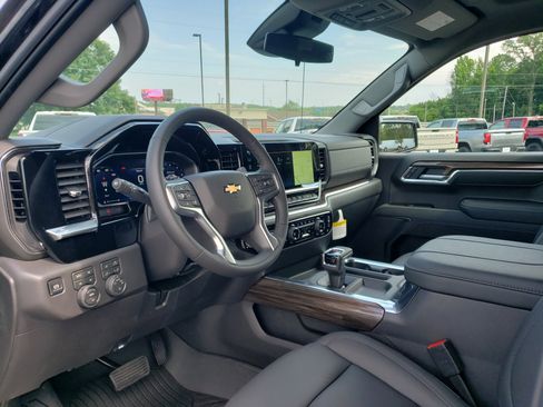 New 2026 Chevrolet Silverado 1500 LT AWD/4WD image 28