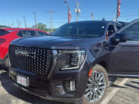 Used 2023 GMC Yukon Denali Ultimate AWD/4WD image 1