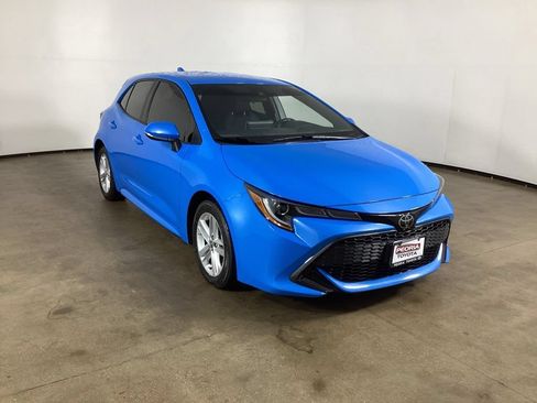 Used 2019 Toyota Corolla SE FWD image 3